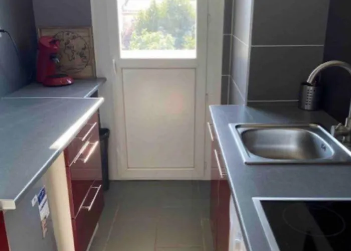 4 Couchages Proche De La アパート カネ